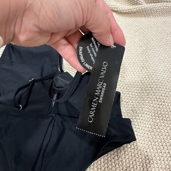 Carmen Marc Valvo NEW🔥 Black Halter One-Piece Swimsuit - Picture 6 of 9